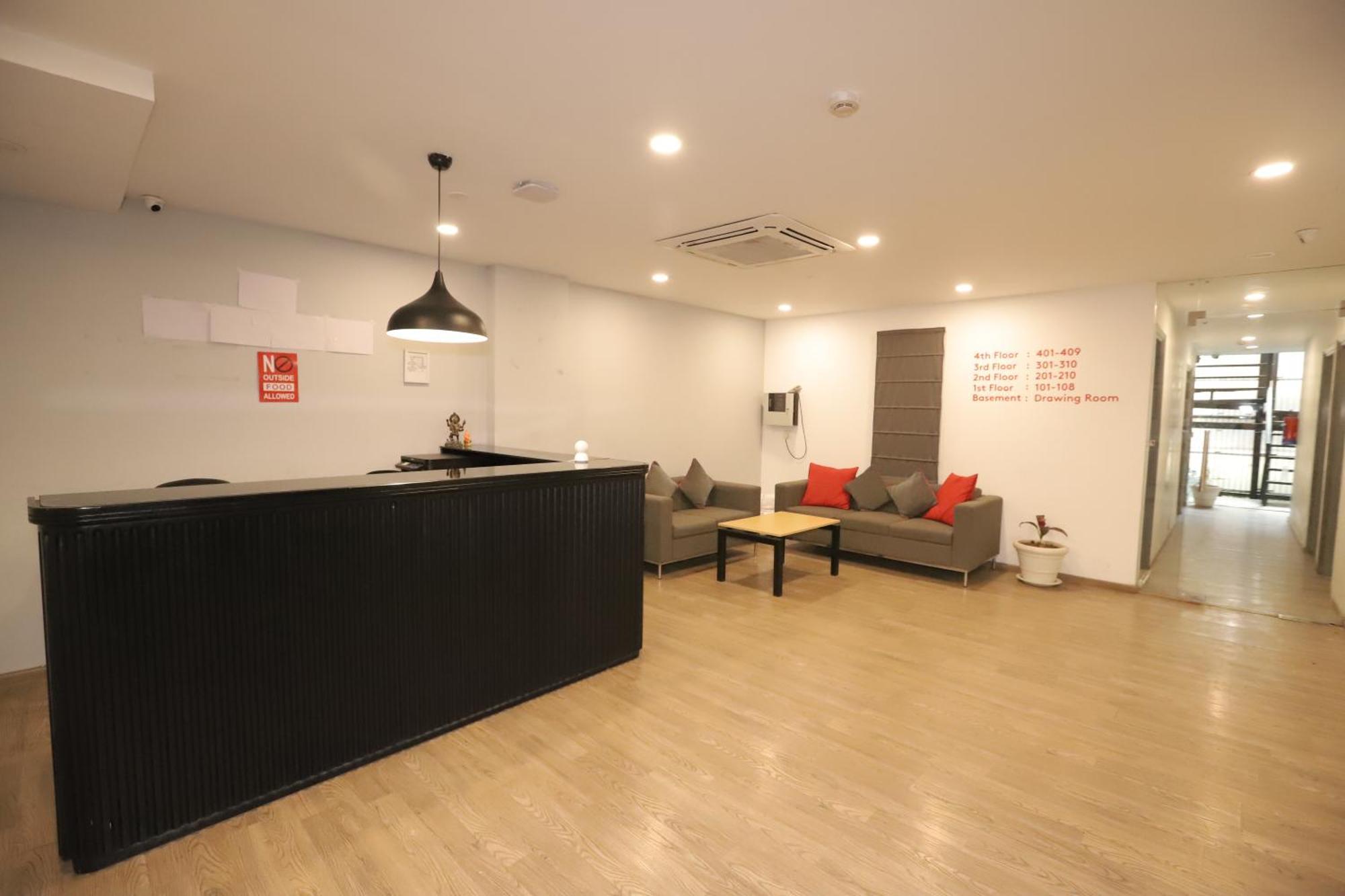 Qotel Hotel Ip Residency East Delhi Preet Vihar Nueva Delhi Exterior foto